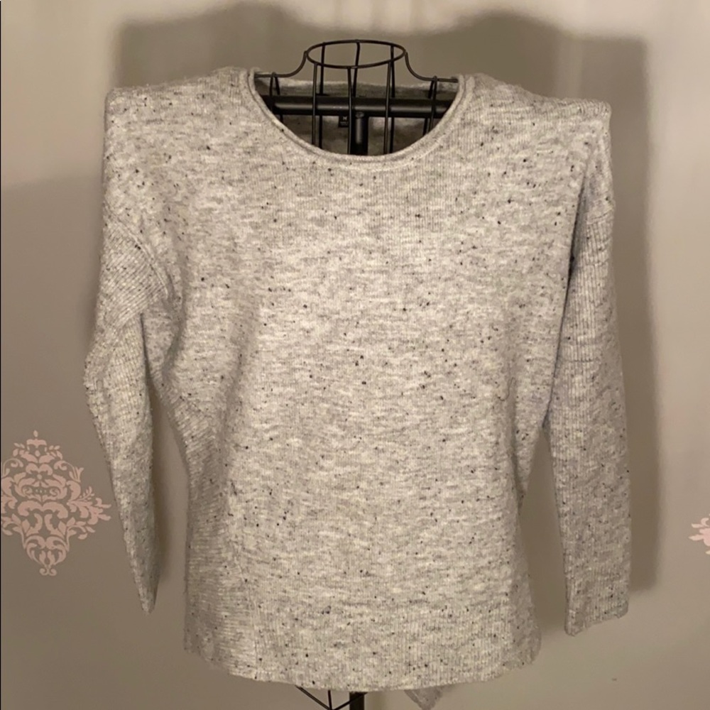 Simply Vera Sweater - Picture 2 of 9